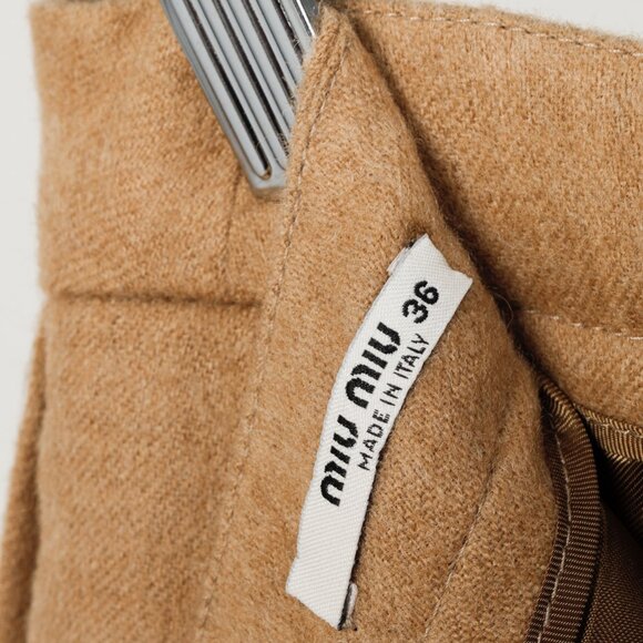 *SOLD* Miu Miu 2007 Tan Wool Pleated Skirt - Picture 4 of 10